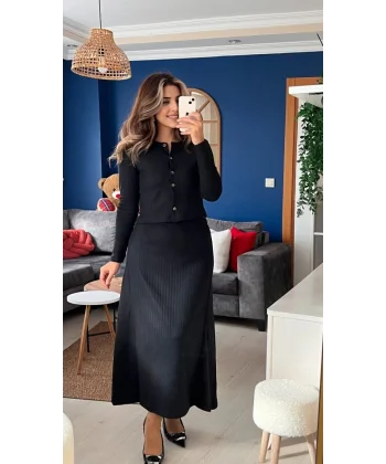 Kadın Uzun Kollu önden Düğmeli Bluz Ve Yüksek Bel A Kesim Uzun Etek şardonlu Kaşkorse Ikili Takım