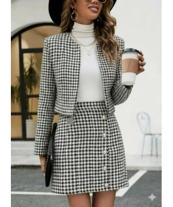 Kadın Uzun Kollu önü Açık Dokuma Ceket Ve Mini Etek Ikili Takım