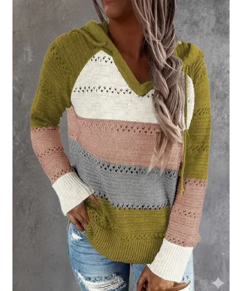 Kadın Uzun Kollu V Yakalı Bağcıklı Kapşonlu Triko Bluz