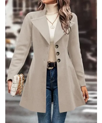 Kadın Uzun Kollu Yakalı önden Düğmeli Kısa Kaşe Kaban