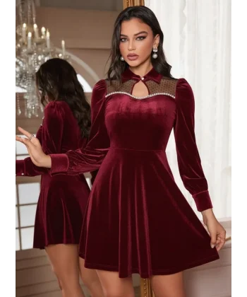 Kadın Uzun Kollu Yakalı Tül Detaylı Incili Mini Kadife Elbise