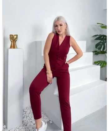 Kadın V Yaka Gipe Detay Kolsuz Yelek Ve Yüksek Bel Kısa Paça Pantolon Ikili Takım