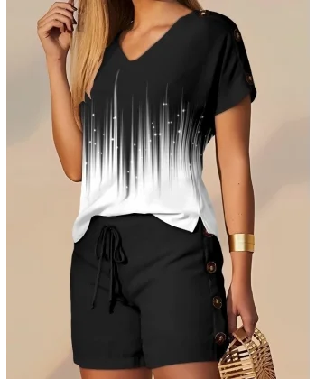 Kadın V Yaka Kısa Kol Kenarları Minik Yırtmaç Detaylı Dalgıç Bluz + Düğme Detaylı Dalgıç şort