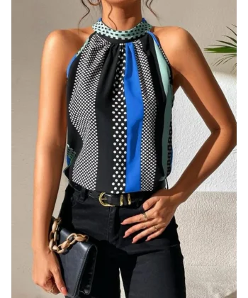 Kadın Yarım Balıkçı Yaka Kolsuz Mikro Bluz