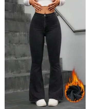 Kadın Yüksek Bel Tek Düğmeli Paçaya Doğru Genişleyen Kot Pantolon