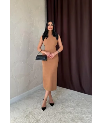 Kahverengi Biyeli Triko Elbise