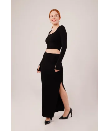 Kare Yaka Bluz Ve Yırtmaç Detaylı Etek İkili iyah Takım