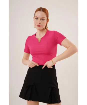 Kısa Kollu Yaka Detaylı Kaşkorse Fuşya Bluz