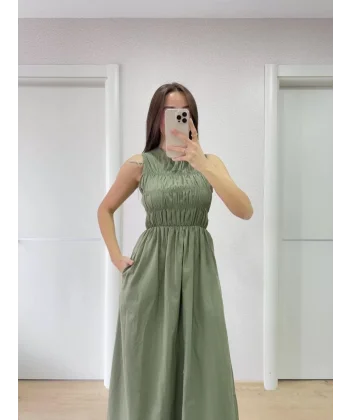 Kolsuz Göğüs Lastıklı %100 Poplin Uzun Elbise - Yeşil