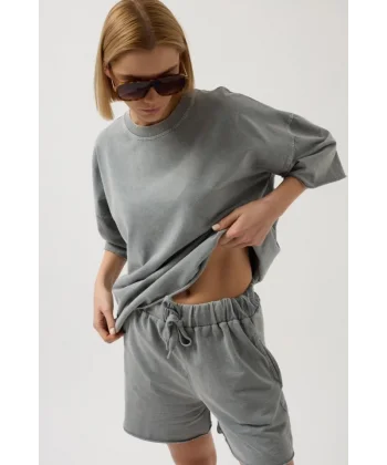 Lazer Kesim Bağcık Detay Şort