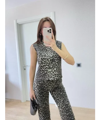 leopar desenli Düğmeli Bluzlu Pantolon İkili Takım -Leopar