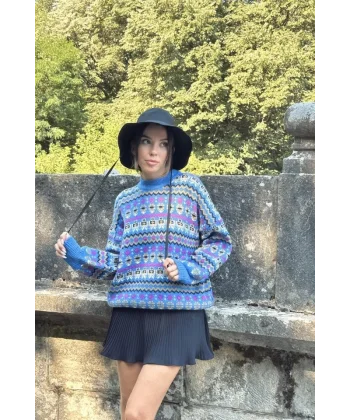 Mavi Desenli Triko Kazak