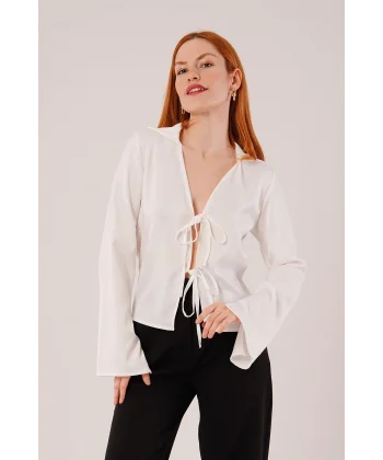 Önden Bağlama Detaylı aten Beyaz Bluz