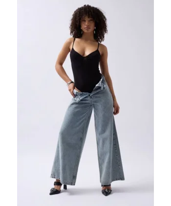 Önü Büzgülü Askılı Bodysuit