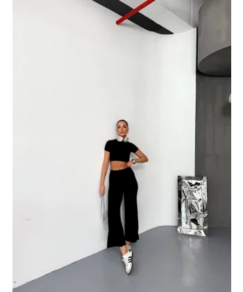 Osy Modal Yumuşak Dokulu Kumaş Kısa Kollu Crop Alt Ispanyol Paça Pantalon Ikili Takım - Siyah