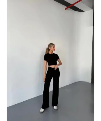 Osy Modal Yumuşak Dokulu Kumaş Kısa Kollu Crop Rahat Pantalon Ikili Takım - Siyah