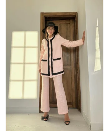 Pembe Siyah Şeritli Yakasız Ceket Ve Pantolon Takım