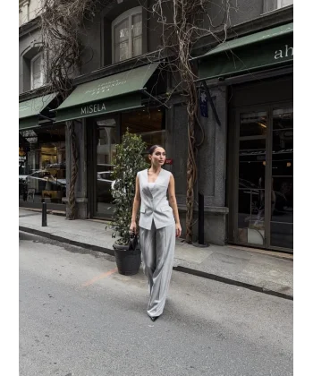 Poly Viscose Arkasi Düğme Ve Kemer Detayli Yelek Pantolon Takim