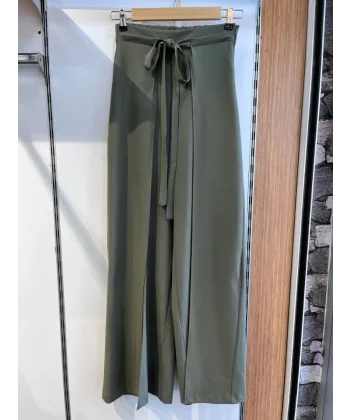 Poly Viscose Parça Detay Arka Lasti̇kli̇ Önü Bağlamali Pantolon