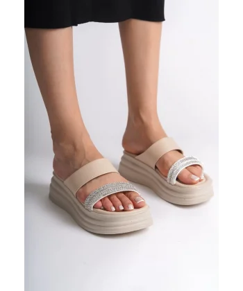 SARAH Düz Topuklu Taşlı Şeritli Kalın ve Ortopedik Taban Kadın Terlik  CKT - Krem