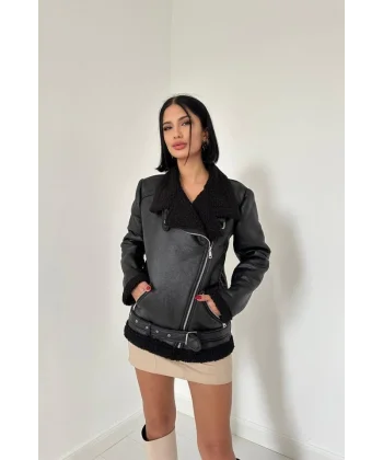 Siyah Apoletli Kürklü Ceket