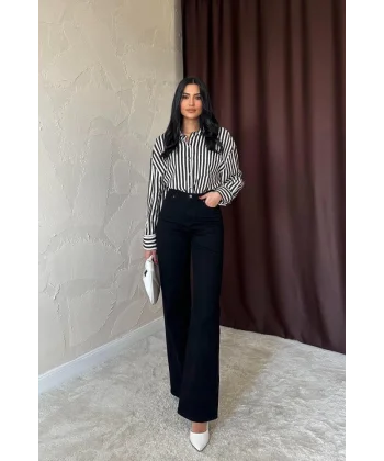 Siyah Çizgili Gömlek