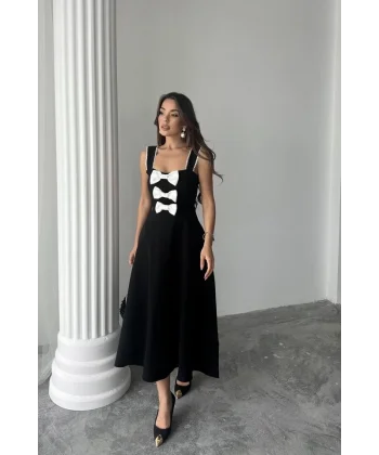 Siyah Fiyonk Garnili Dantelli Elbise