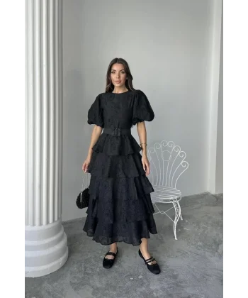 Siyah Kat Kat Balon Kollu Kemerli Elbise