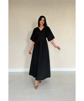 Siyah Pileli Uzun Elbise