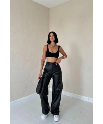 Siyah Yanlardan Cepli Deri Pantolon