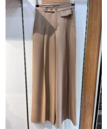 Üç Düğme Detayli Palazzo Pantolon