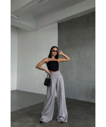 Üç Düğme Detayli Palazzo Pantolon