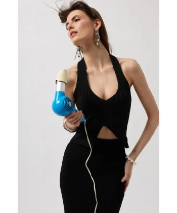 V Detay Dokulu Crop Bluz