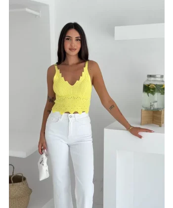V Yaka Askılı Arkası Açık Triko Crop - Sarı