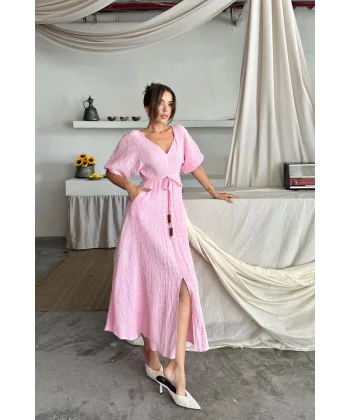 V YAKA BEL BONCUK BAĞLAMALI MÜSLİN ELBİSE YIRTMAÇ DETAYLI - Pembe