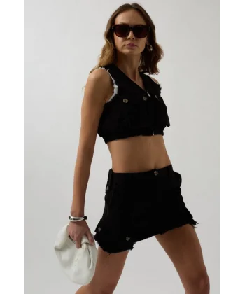 V Yaka Düğmeli Crop Yelek