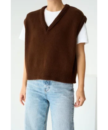 V Yaka Düz Süveter - Acı Kahve