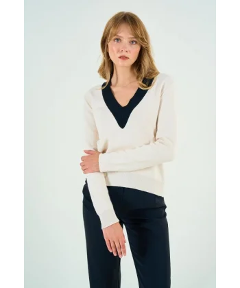 V Yaka Triko Kazak - Krem-Siyah