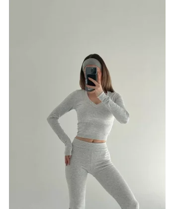 V yaka uzun kollu bluz İspanyol paçalı tayt İkili Takım - Gri