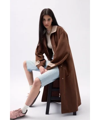 Yaka Detaylı Oversize Trençkot
