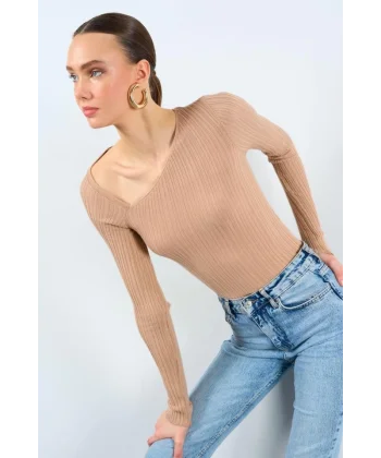 Yakası Simetri Kazak  Bej