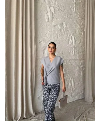 YANDAN BAĞAA DETAYI KOUZ BUZ  Gri