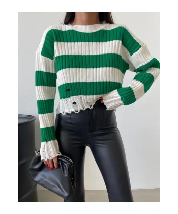 Yeşil Çizgili Yırtık Detaylı Triko Kazak