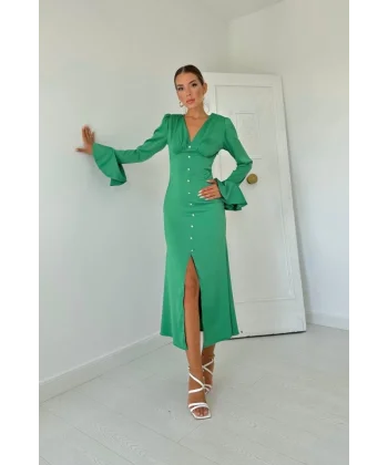 Yeşil Önü Düğmeli Yırtmaçlı Saten Elbise