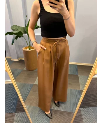 Yüksek Bel Kordon Detayli Pantolon