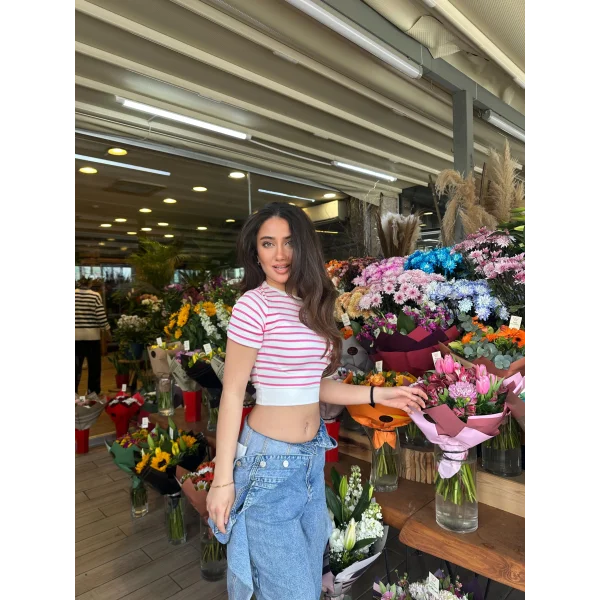 Fuşya Çizgili Manşet Detay T-Shirt