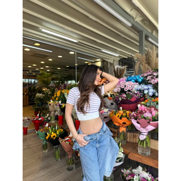 Mor Çizgili Manşet Detay T-Shirt