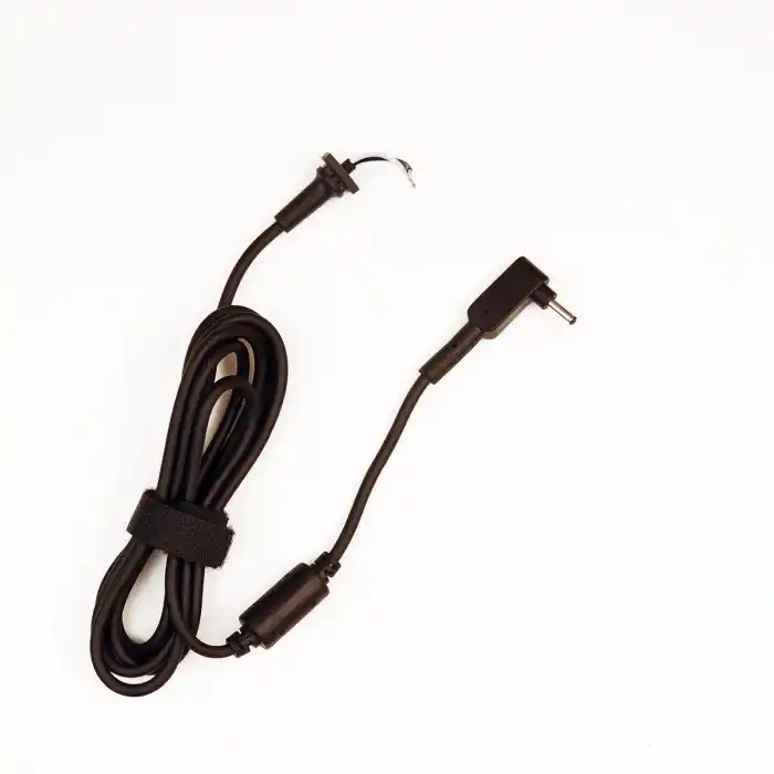 Notebook Adaptör Dc Kablo 3.0X1.1mm (Acer İnce Uç)