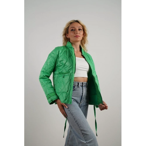 Kadın Beli Büzgülü Cep Detaylı Mont Yeşil