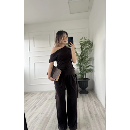 Kadın Sion Kayık Yaka Bluz Pantolon Takım Kahverengi